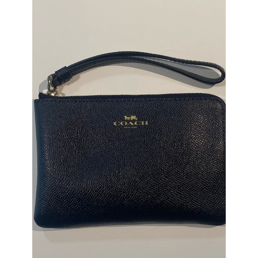 Coach F58032 Corner Zip Wristlet Signature Leather Handbag Small - Black Pebbled
